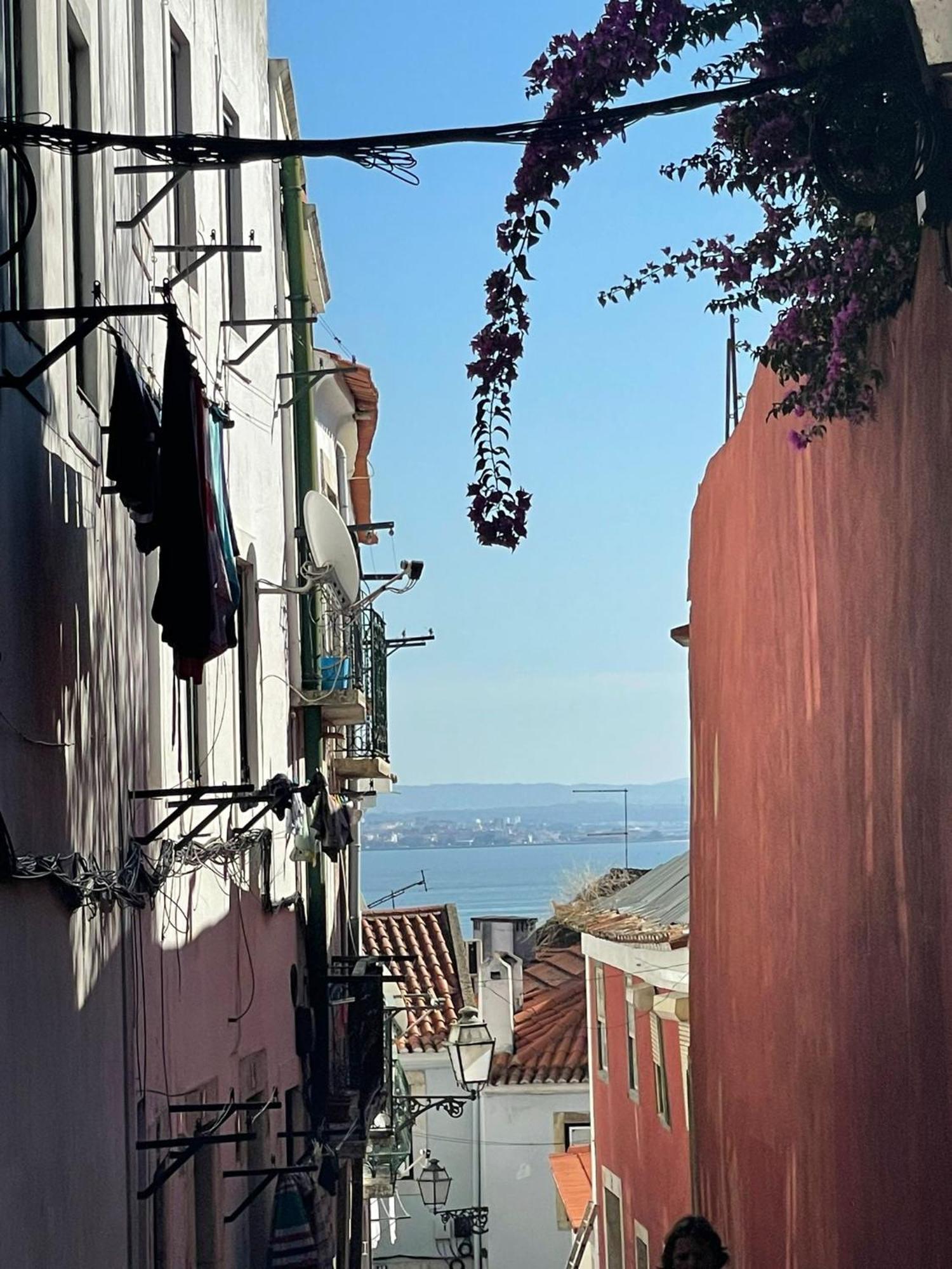 Apartamento Quiet Street Alfama Lisboa Exterior foto